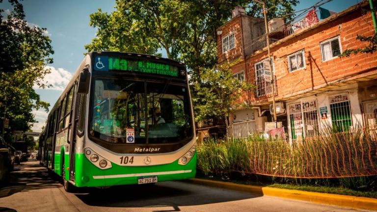 La Uta Advirti Que Habr Un Paro Parcial De Colectivos Para Este