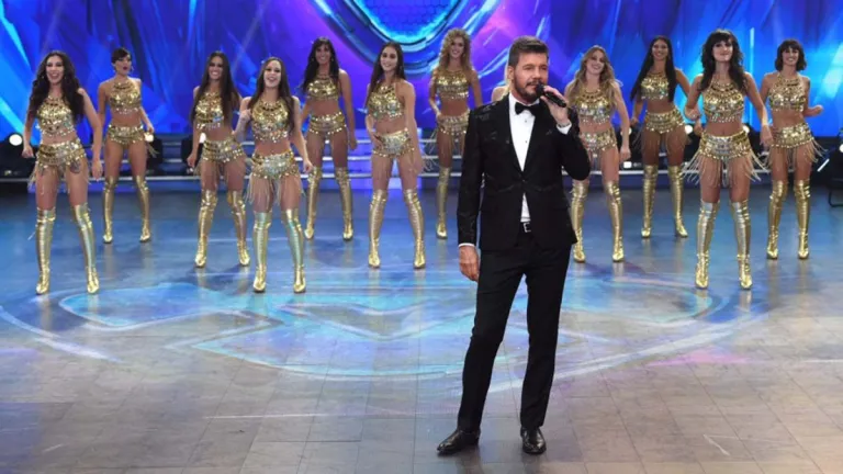 Conocé a la conductora y los panelistas de El Debate del "Bailando 2023"