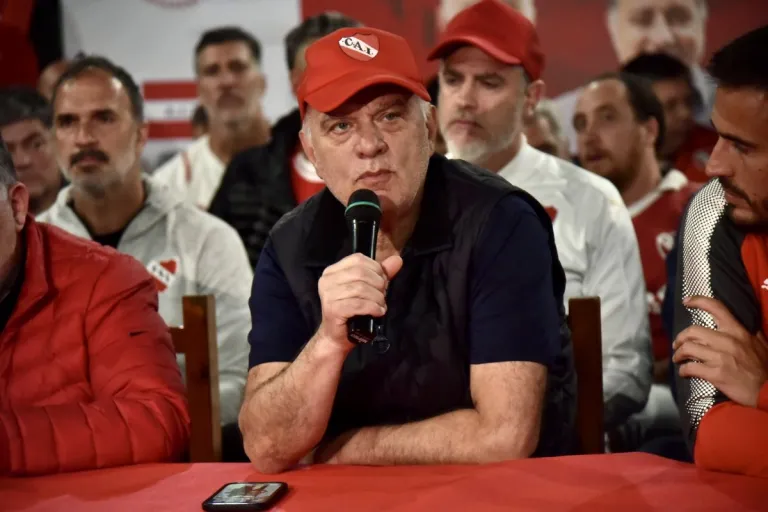 Néstor Grindetti: "Independiente está equilibrado, no pierde plata mensualmente"