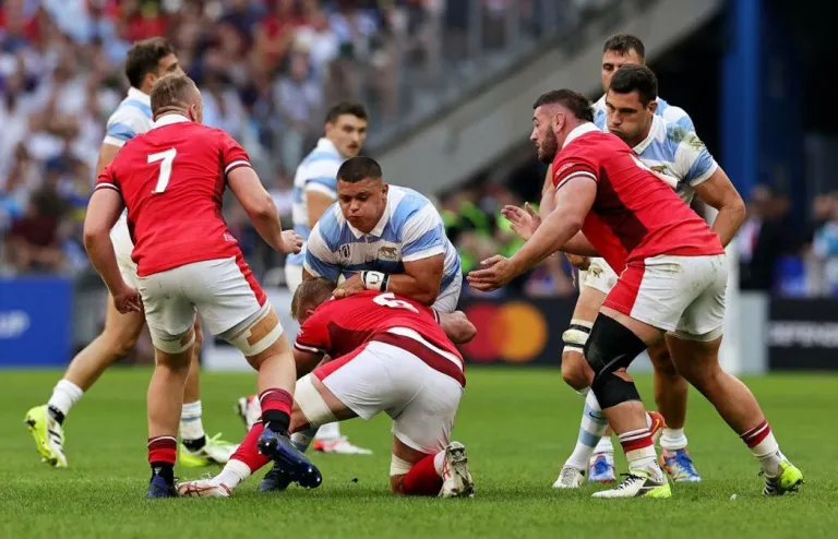 ¡A pura garra! Los Pumas derrotaron a Gales y se metieron en semis del Mundial