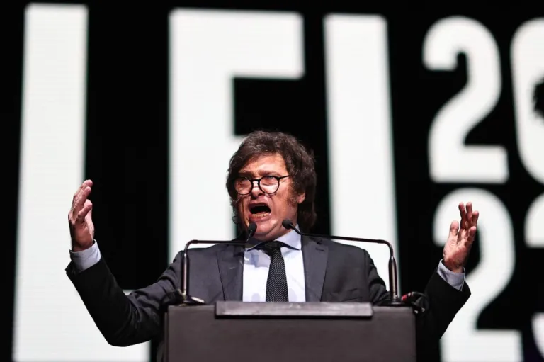 #Elecciones2023 Javier Milei es el nuevo presidente argentino