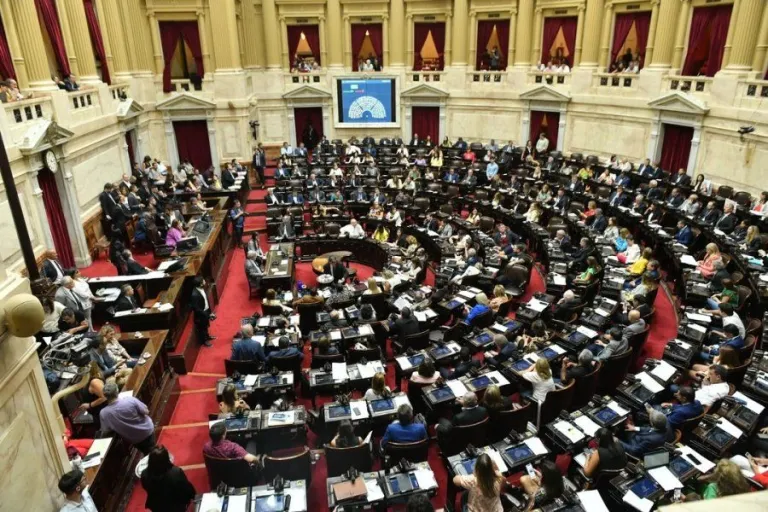 La Cámara de Diputados iniciará este martes el debate de la ley ómnibus