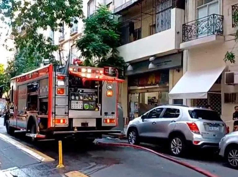 Recoleta: un joven murió producto de un incendio en un edificio