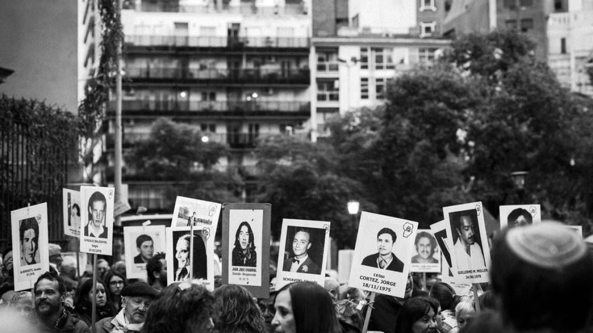 Día de la Memoria: el EAAF lanzó una campaña para identificar a las víctimas de la dictadura