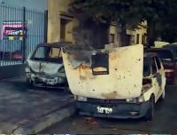 Villa Luro: vecinos en alerta por el ataque de quemacoches en la madrugada