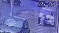 [VIDEO] Avellaneda: perdió el control del auto y arrastró a una mujer hasta matarla