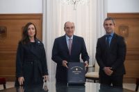 Ley Bases: Victoria Villarruel y Martín Menem le entregaron el manuscrito a Francos