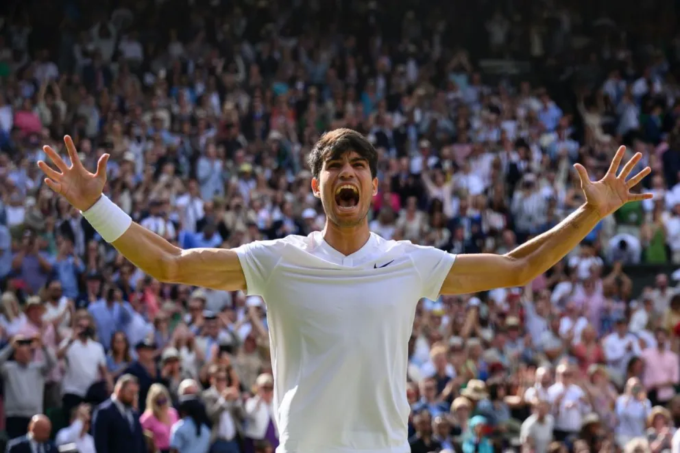 Final de Wimbledon: Carlos Alcaraz defendió su título en Londres y derrotó a Djokovic