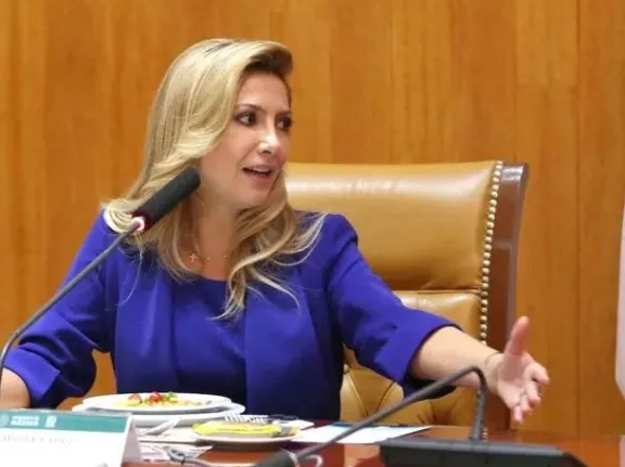 Fabiola Yáñez dejó vencer el plazo para entregar su celular ante la Justicia