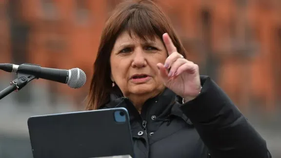 Bullrich brindó detalles sobre la detención de “Pequeño J” en la causa del triple femicidio
