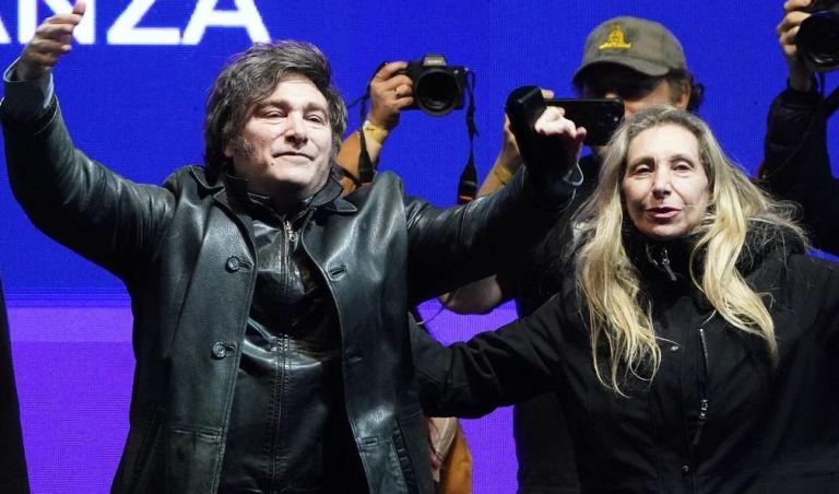 La Libertad Avanza superó a Fuerza Patria por una leve diferencia en ...