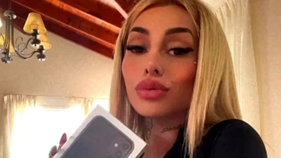 Tamara Báez explotó contra una seguidora por burlas sobre su cuerpo: “¿No tenés vida?” Tamara Báez explotó contra una seguidora por burlas sobre su cuerpo: “¿No tenés vida?”