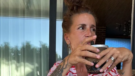 Florencia Peña celebró sus 51 años con un “hackeo” inesperado de sus amigos