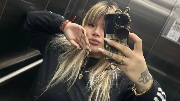 Morena Rial subió una nueva foto desde la cárcel y desató otra polémica