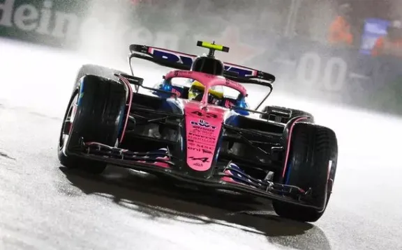 Colapinto terminó 20º en la Práctica Libre 1 del Gran Premio de Qatar