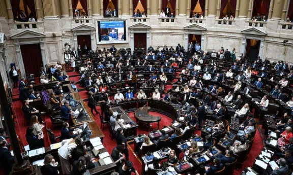 Presupuesto 2026: el oficialismo se impuso en Diputados y evitó la votación artículo por artículo
