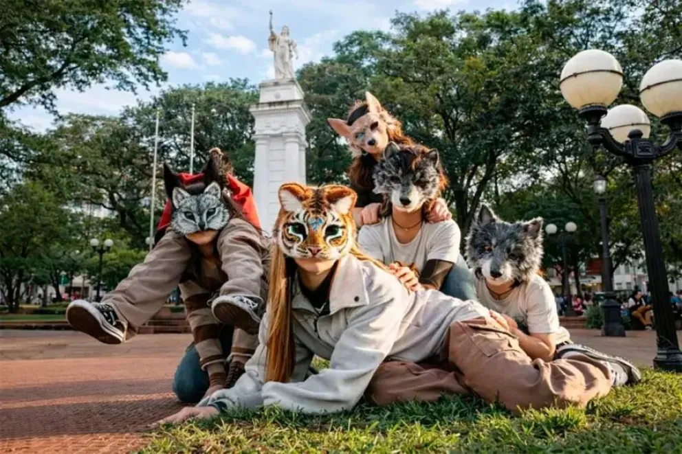 Qué son los therians: el fenómeno viral de personas que se identifican con animales