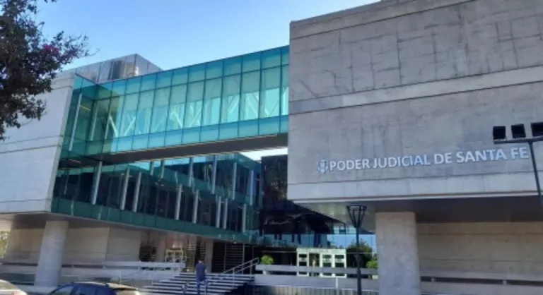 Santa Fe: detuvieron a cinco hombres por abusar de un camionero y filmar el ataque