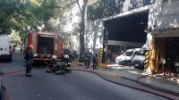 Incendio en Constitución: evacuaron a 70 personas y hubo cuatro traslados hospitalarios