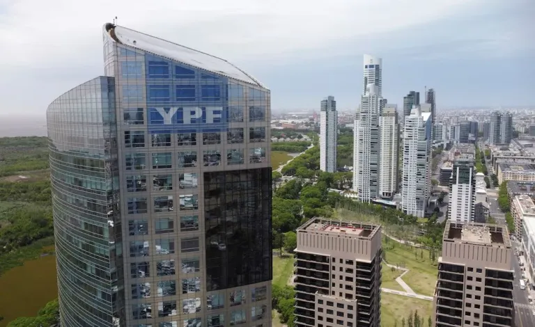 EE.UU. volvió a respaldar a la Argentina en el juicio por YPF EE.UU. volvió a respaldar a la Argentina en el juicio por YPF