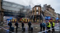 Escocia: un impactante incendio destruyó un edificio histórico en Glasgow y paralizó la principal estación