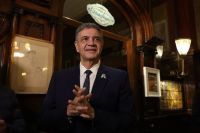 Jorge Macri anunció la licitación para concesionar la TV y la radio de la Ciudad