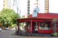 Pelea y muerte en el bar: Piden la captura del dueño de Sutton en San Miguel