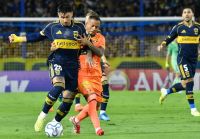 Boca goleó a Barcelona de Ecuador y llega afilado al Superclásico