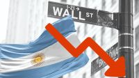 Las acciones argentinas cayeron pese al acuerdo con el FMI y subió el riesgo país