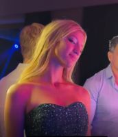 Allegra Cubero celebró sus 15 con una fiesta increíble