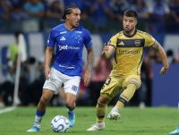 Boca perdió 1-0 con Cruzeiro en un partido caliente y con un jugador menos