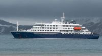 Confirman que hay un argentino en el crucero con brote de hantavirus en África
