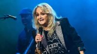 La cantante Bonnie Tyler permanece en coma inducido tras una cirugía de urgencia