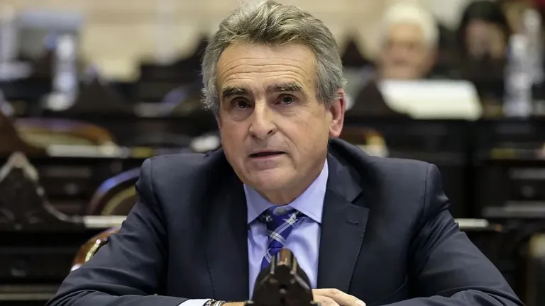 Agustín Rossi: “Me es imposible imaginar un gobierno nacional y popular con Cristina presa”