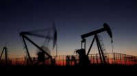 El precio del petróleo se desplomó por expectativas de acuerdo entre EE.UU. e Irán