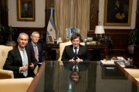 Milei recibió en Casa Rosada a legisladores de EEUU en pos de un anuncio económico