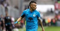 Preocupación en Belgrano: Zelarayán se descompensó en pleno partido y tuvo que salir