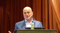 El profesor Alberto Biglieri expondrá sobre ia y será distinguido por su trayectoria en un encuentro internacional
