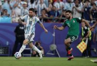 Argentina debuta ante Argelia y pone en marcha la defensa del título