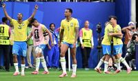 Brasil ganó sobre la hora a Japón y avanzó a octavos de final