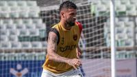 El duro testimonio de la hermana de Lucas Trejo: “Está sedado, está muy mal”