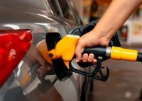 El Gobierno aplicó una suba parcial del impuesto a los combustibles