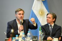 Achával participó de un encuentro regional sobre educación junto a Llaryora y referentes latinoamericanos