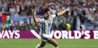 Julián Álvarez, tras clasificar a Argentina a semifinales: "Ni hoy que hago el gol me siento el mejor"