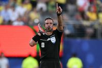 La FIFA eligió al árbitro de la final entre Argentina y España