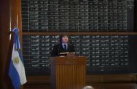 Milei disertó en la Bolsa de Comercio de Buenos Aires: "Si no te gusta, andate a Cuba"