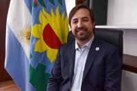 Kreplak acusó al Gobierno de "echarles la culpa a los extranjeros" para ocultar la crisis del sistema de salud
