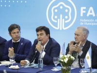 Fernando Espinoza rechazó el proyecto de extranjerización de tierras y apuntó contra Milei