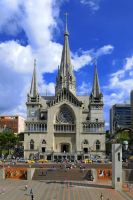 Impactante: Así colapsó la cúpula de la histórica Catedral de Manizales en el terremoto de Colombia