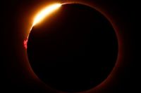 Eclipse solar total: así fue el fenómeno astronómico que sorprendió al mundo